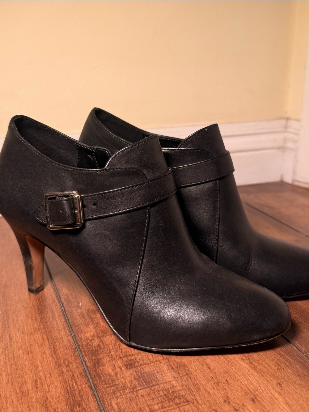 Vince Camuto Black Leather Heeled Ankle Booties with Buckle